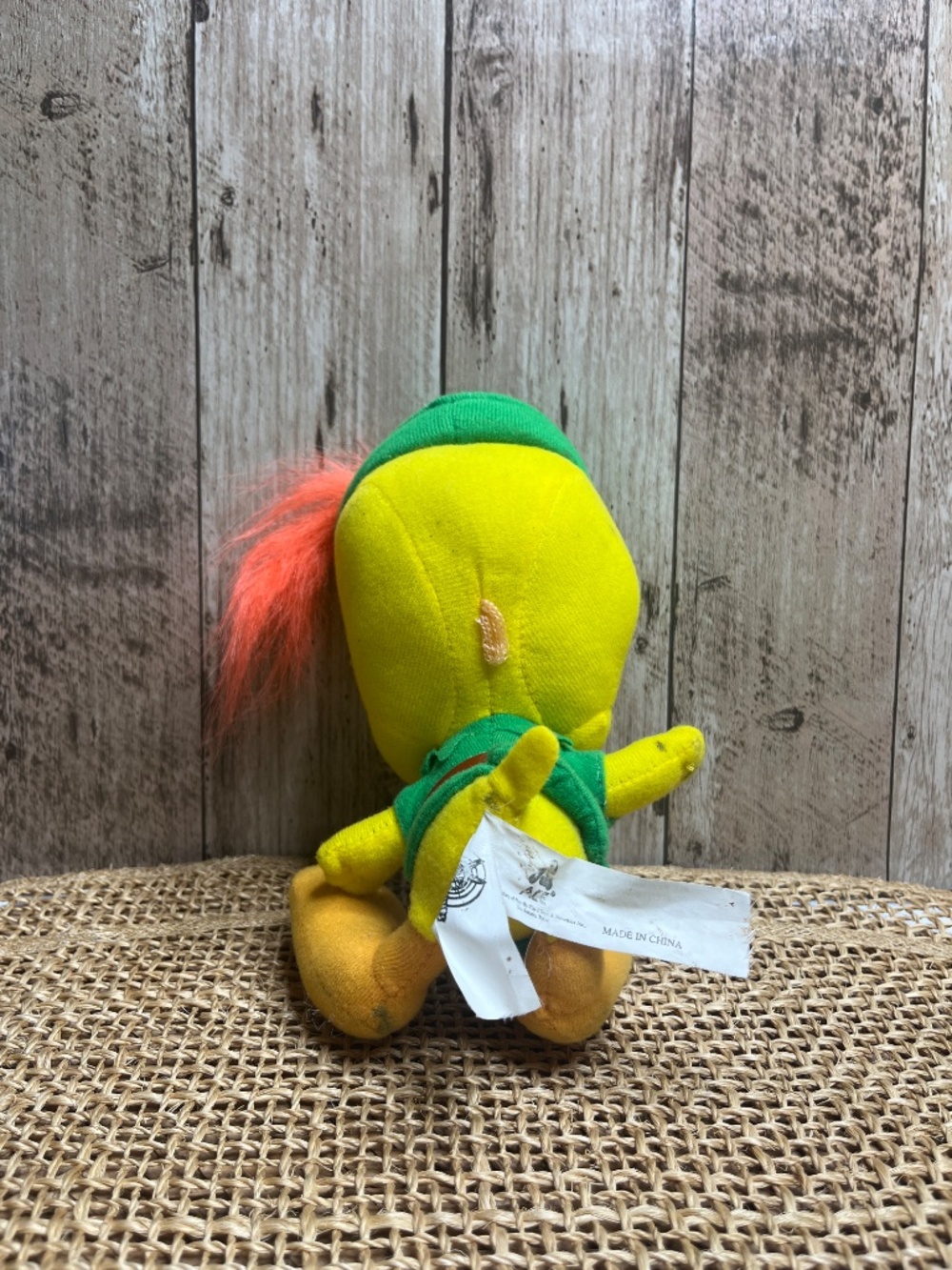 Vintage Tweety Bird Robin Hood Plush Looney Tunes Warner Bros 8.5” Stuffed Toy - Picture 2 of 2